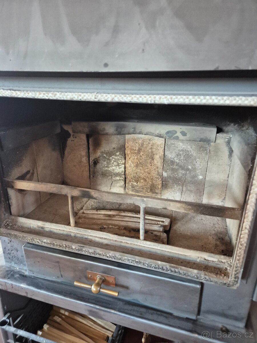 Prodám krbová kamna - 2