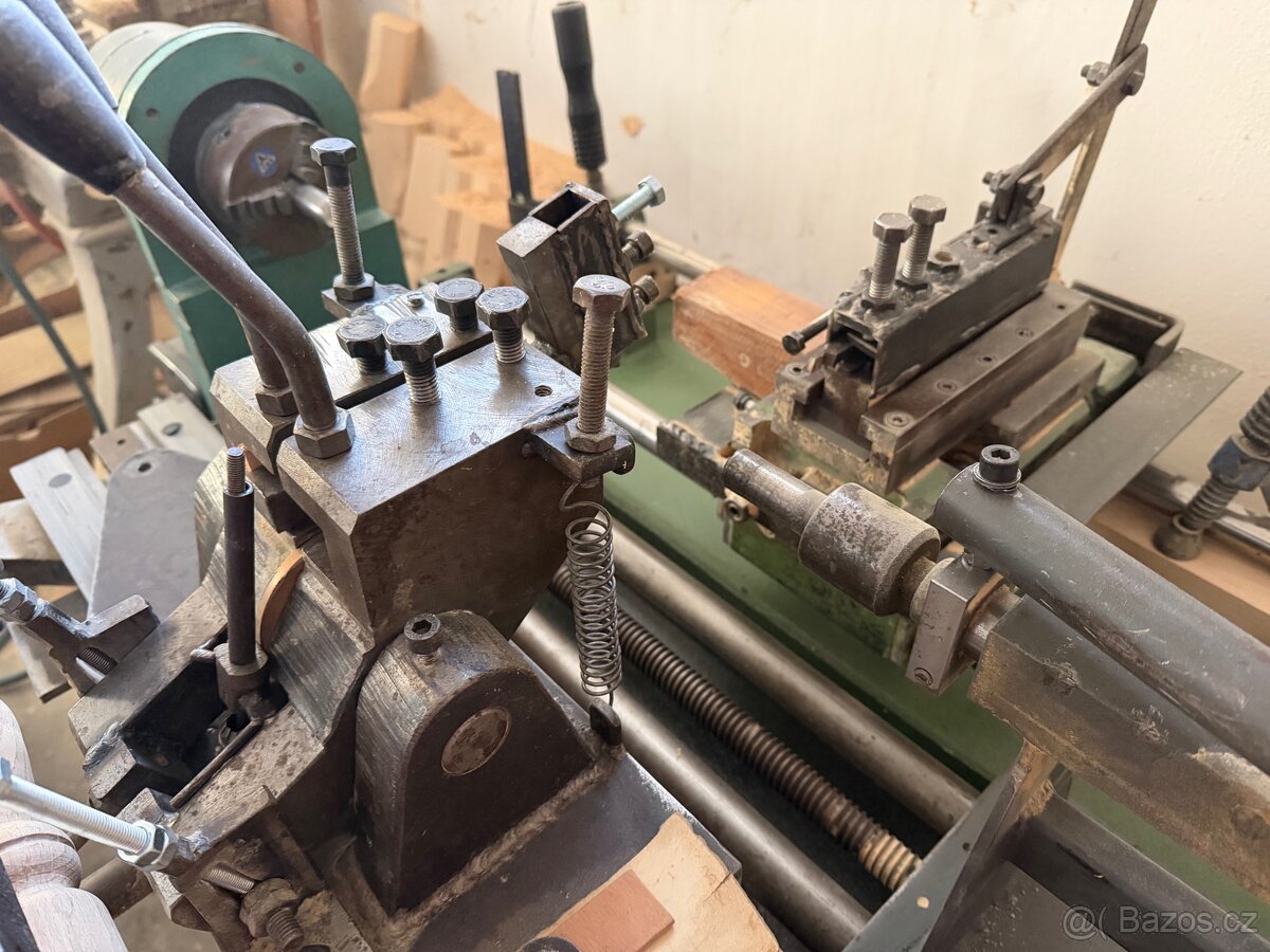 Kopírovací soustruh - 2