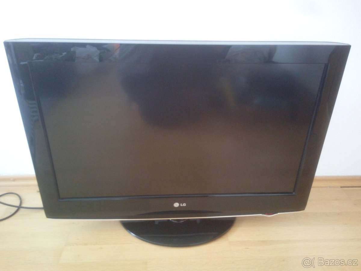 Televize LG 32LH3000. - 2