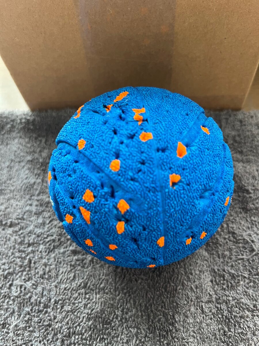 Interaktivní míček pro psa - 2