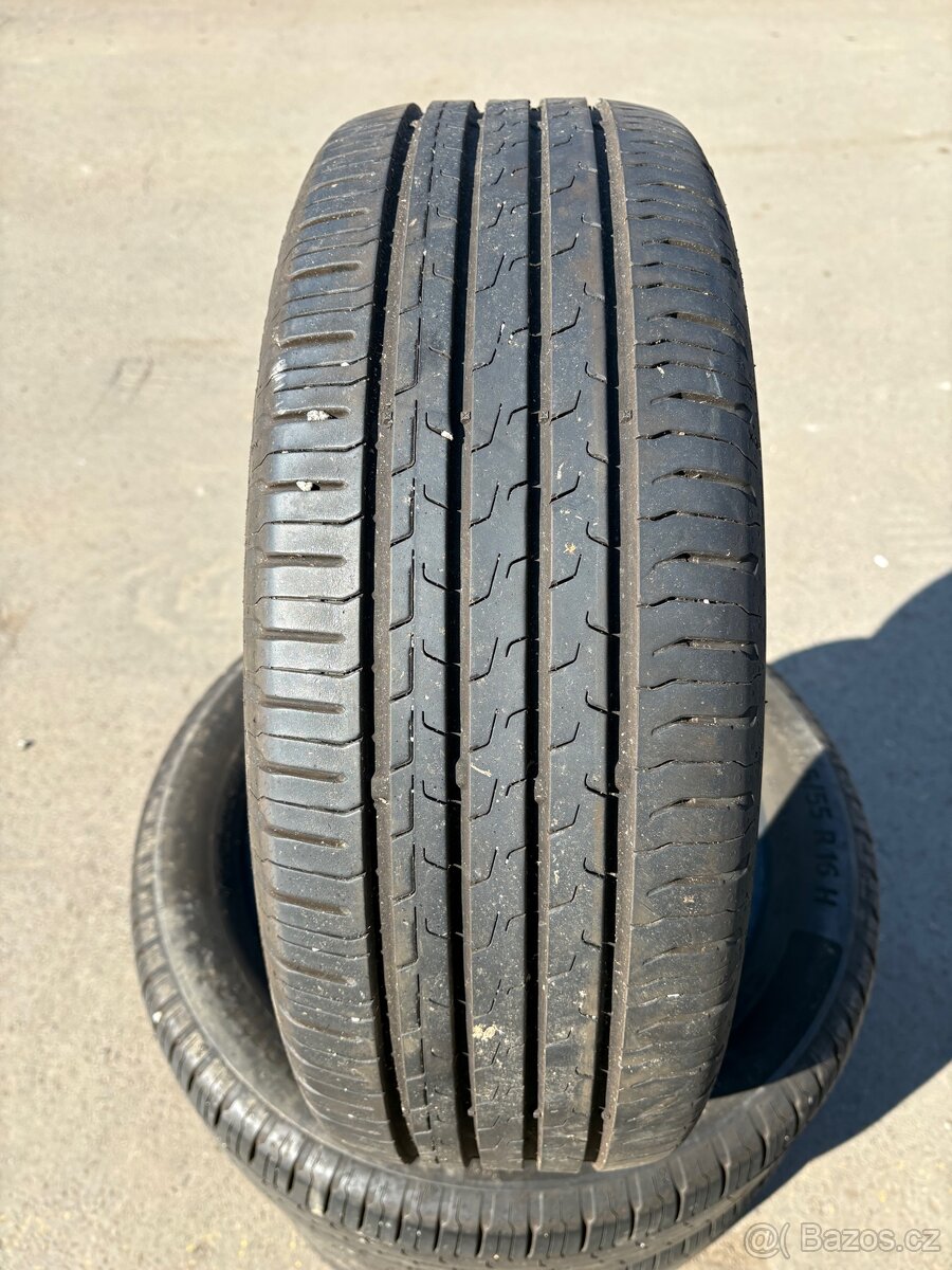 205/55/R16 continental - 2