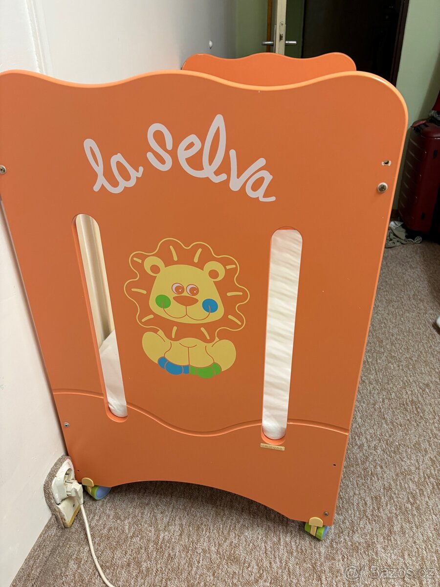 Dětská postýlka + rošt +matrace - 2