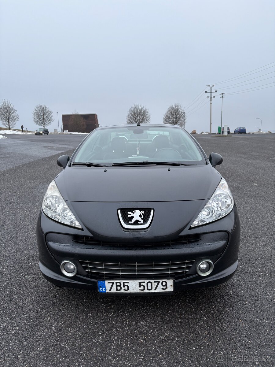 peugeot 207cc - 2