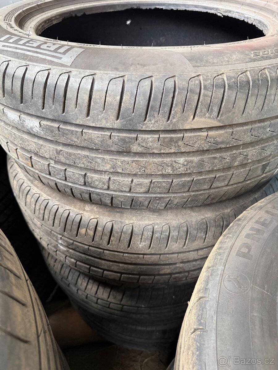 Pneu 225/55r17 - 2