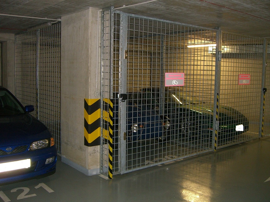 Pronajmu klecové parkovací místo - 2