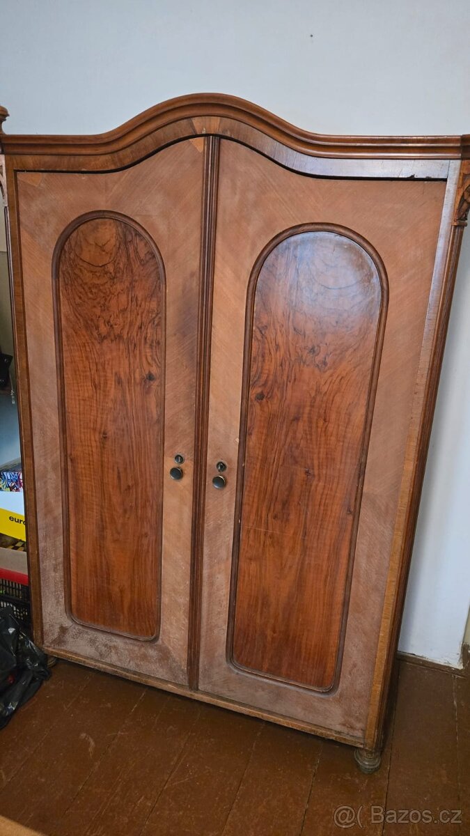 Daruji skříň - za odvoz - 2