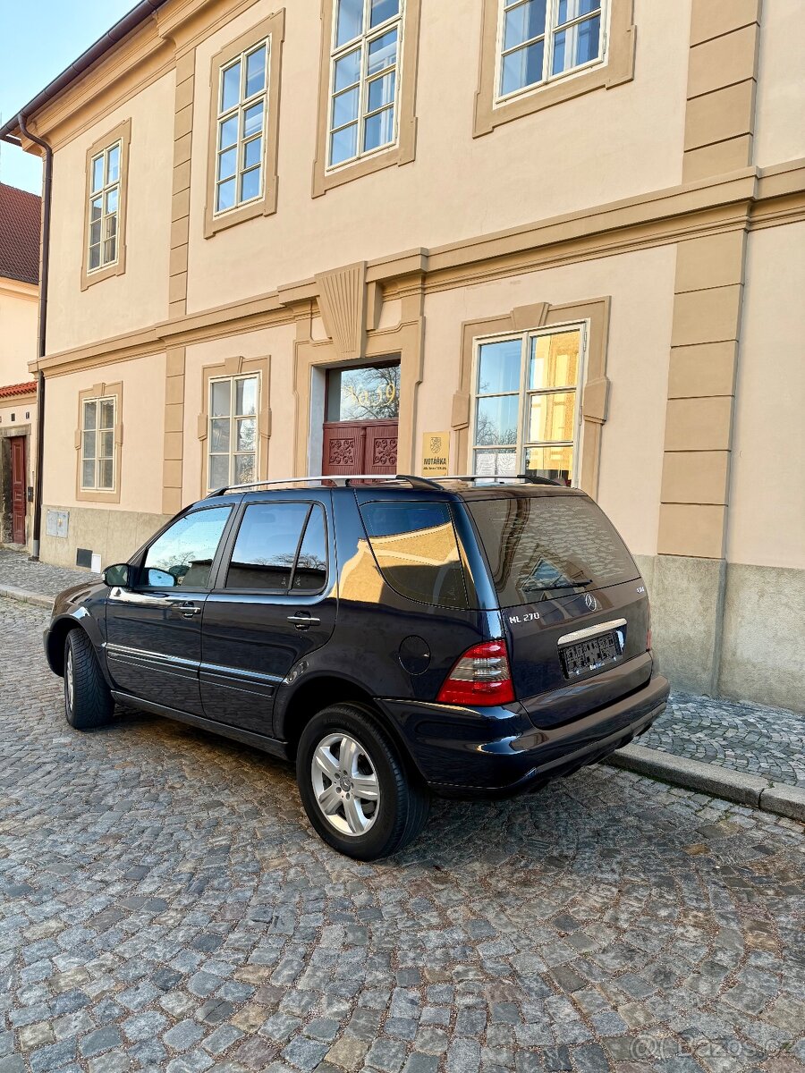 Mercedes Benz ML 270CDi Special Edition 1.Maj Serviska - 2