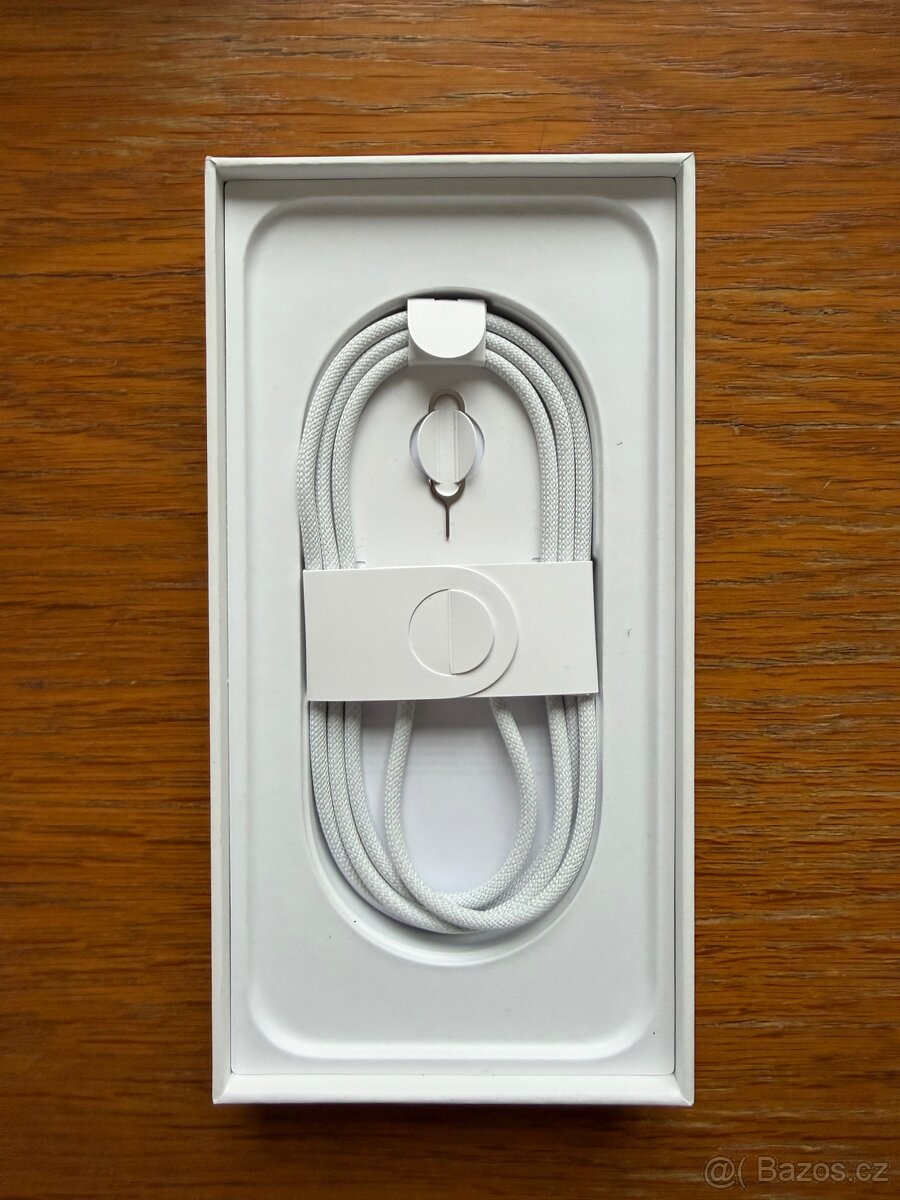 iPhone 16 Pro Max 256 GB – ZÁRUKA 6/2027 - 2