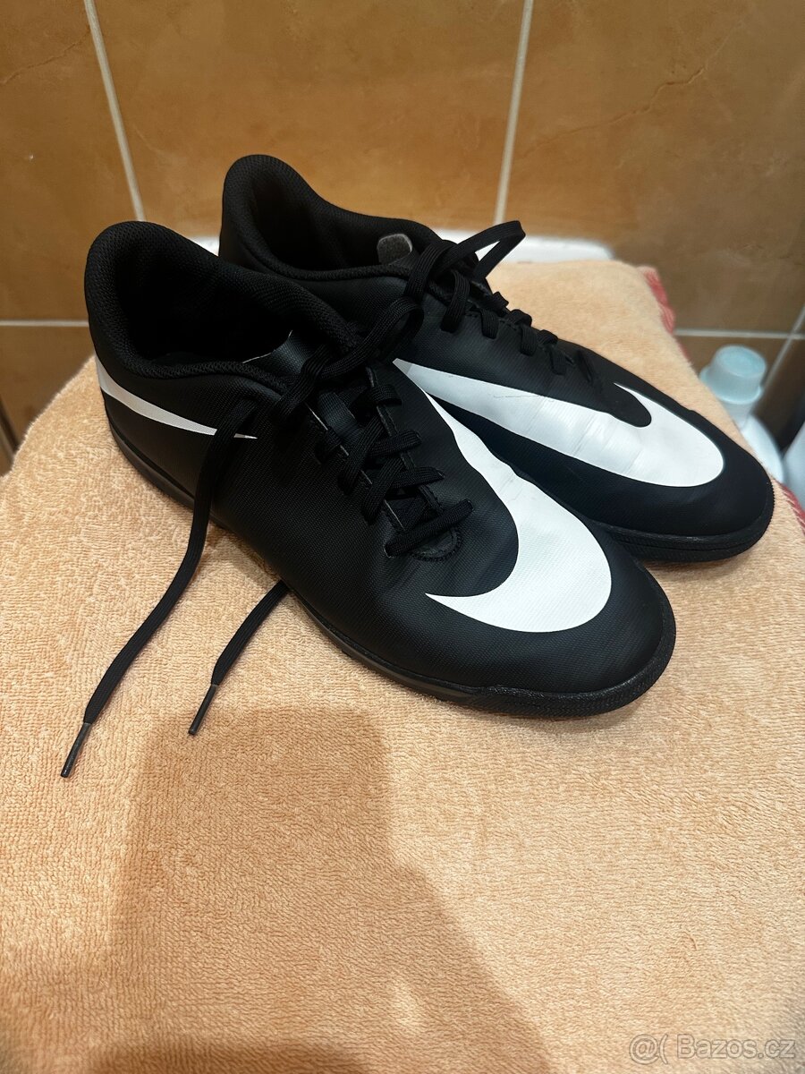 Professional turfy NIKE - 2