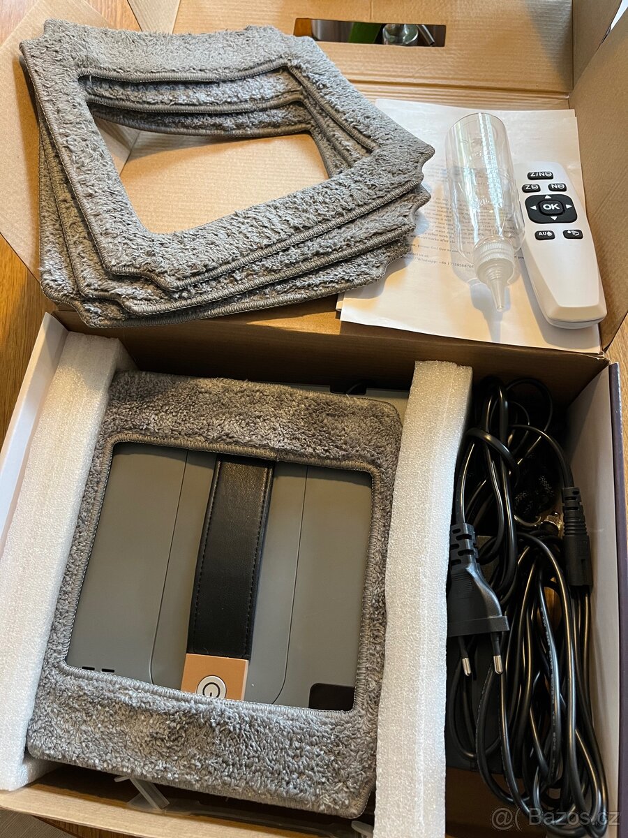 Vánoční dárek - automaticky robot na myti oken WD8, smart - 2