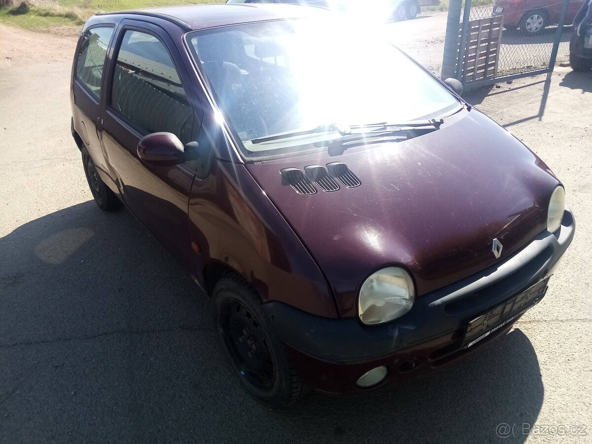Renault twingo, 1.2 , 43 kw , r.v 2000 - 2