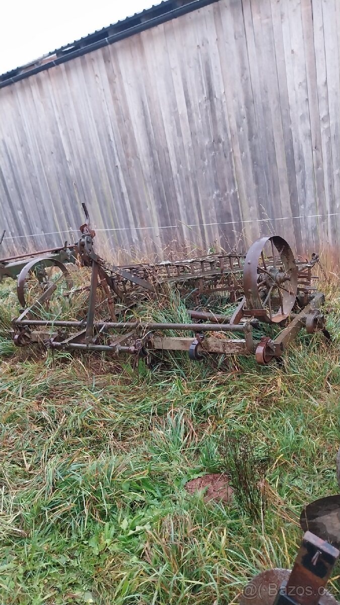 Prodám kultivátor - 2