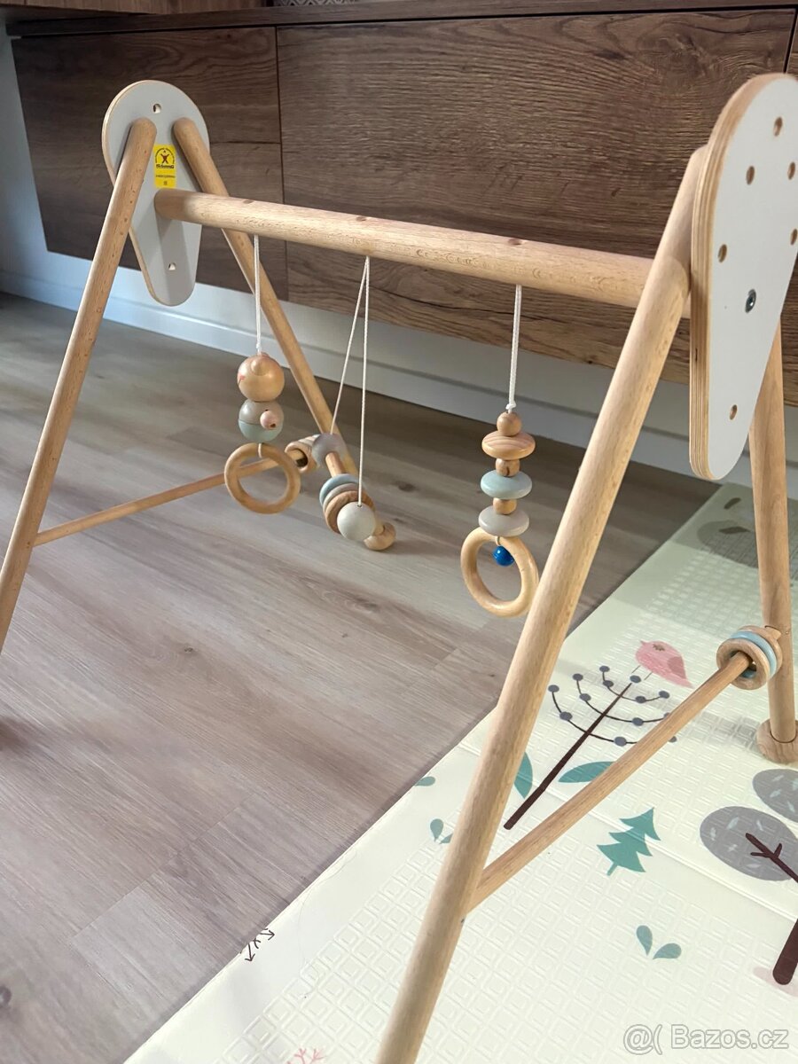 Dětská dřevěná hrazdička - 2