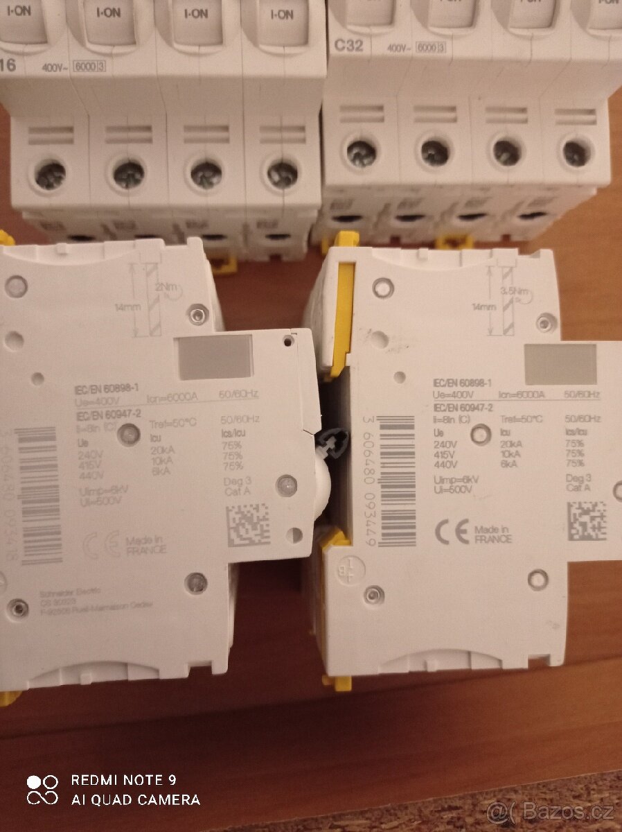 Jistič ... jističe SCHNEIDER - 2