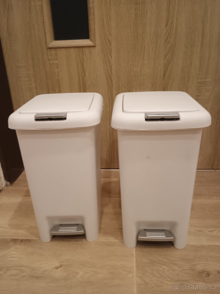 Koš na prádlo/plíny/odpadky - 2