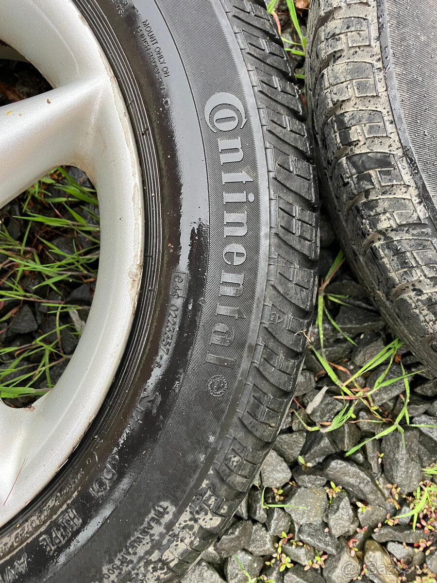 Letní pneu 175/65/14 na disku Clio II - 2