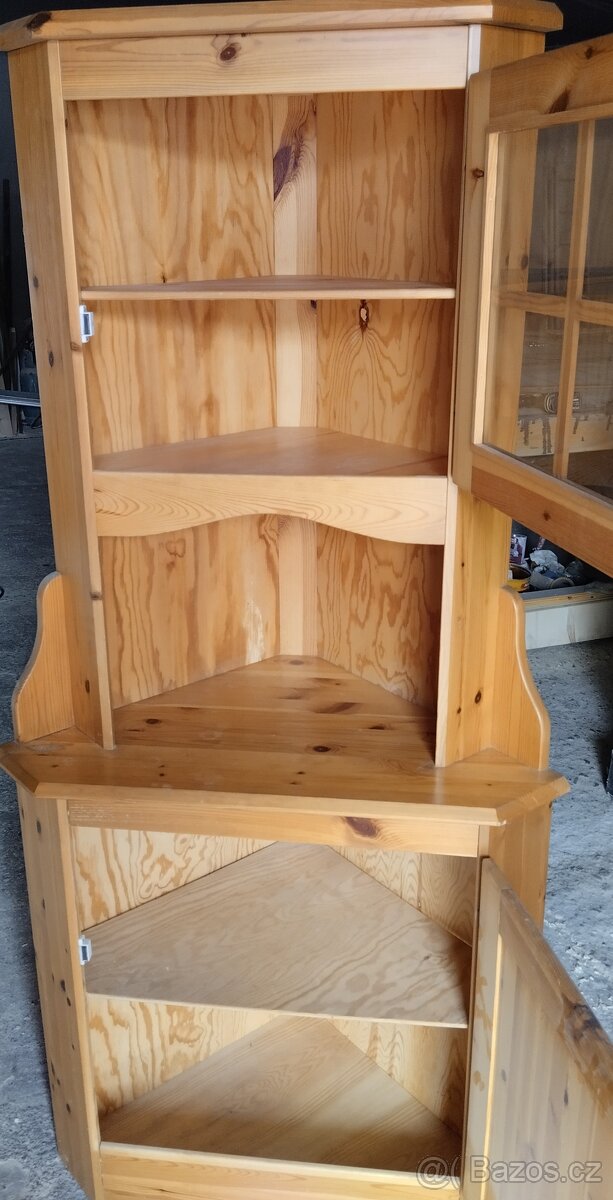 Rohová skříň masivní dřevo - 2