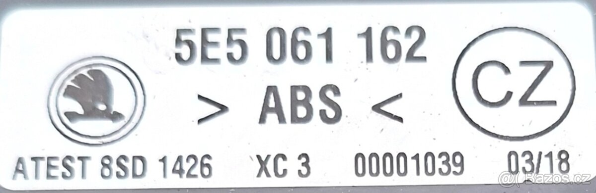 Plastová vana do zavazadlového prostoru Octavia III - 2