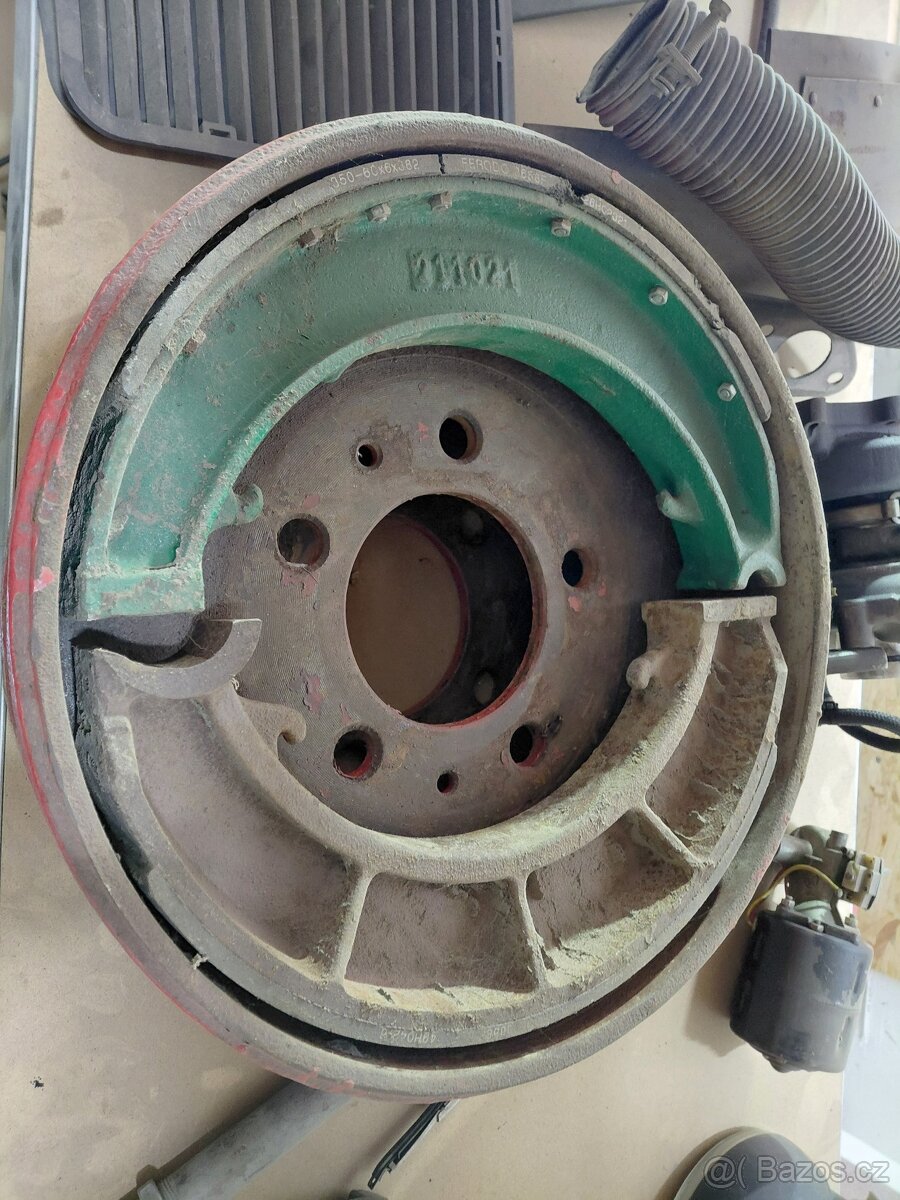 Bubny a čelisti na vlek 3,5 T - 2