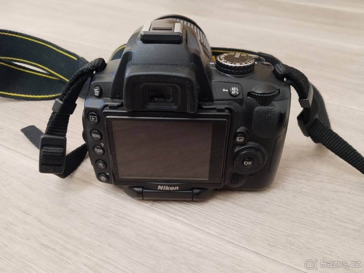 Nikon D 5000 - 2