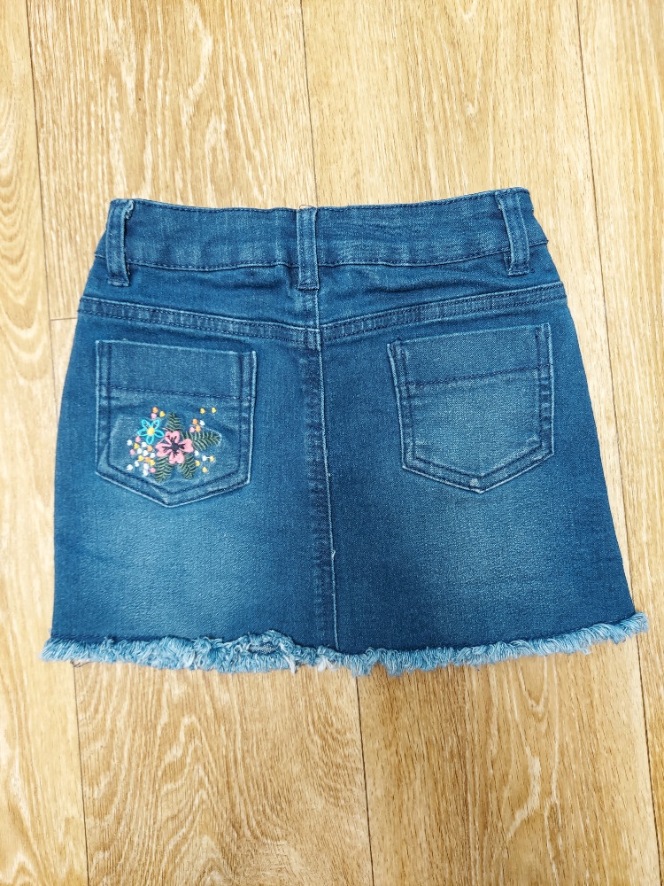 Dívčí sukně (velikost 110) - 2