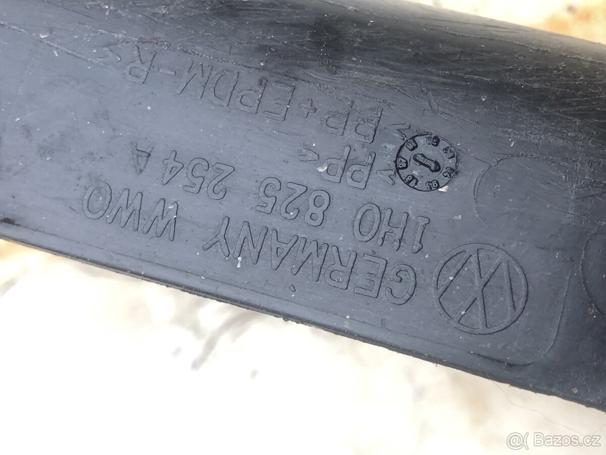 Plastový kryt na VW GOLF 3, JETTA - 2