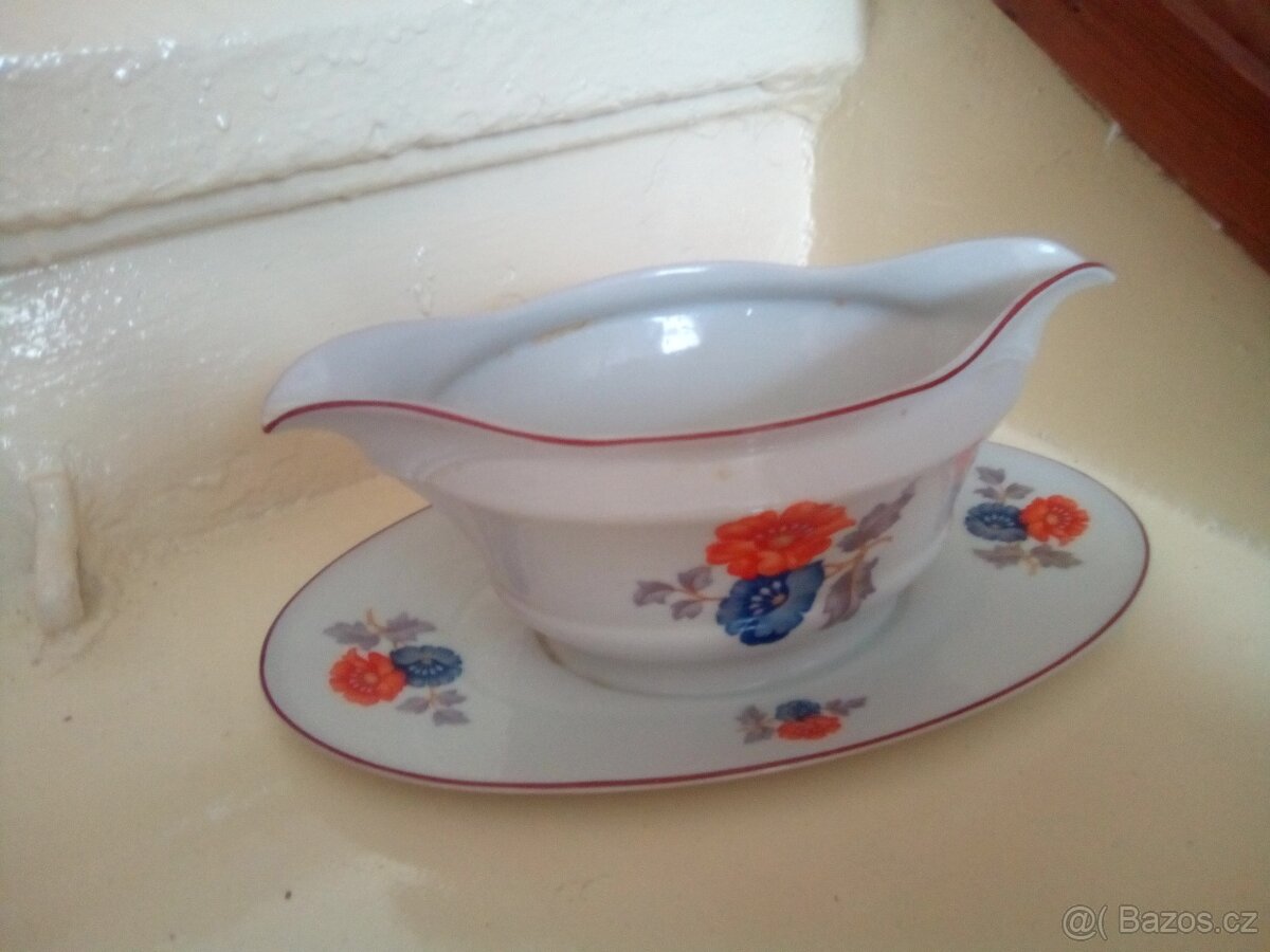 Porcelánový omáčník - 2