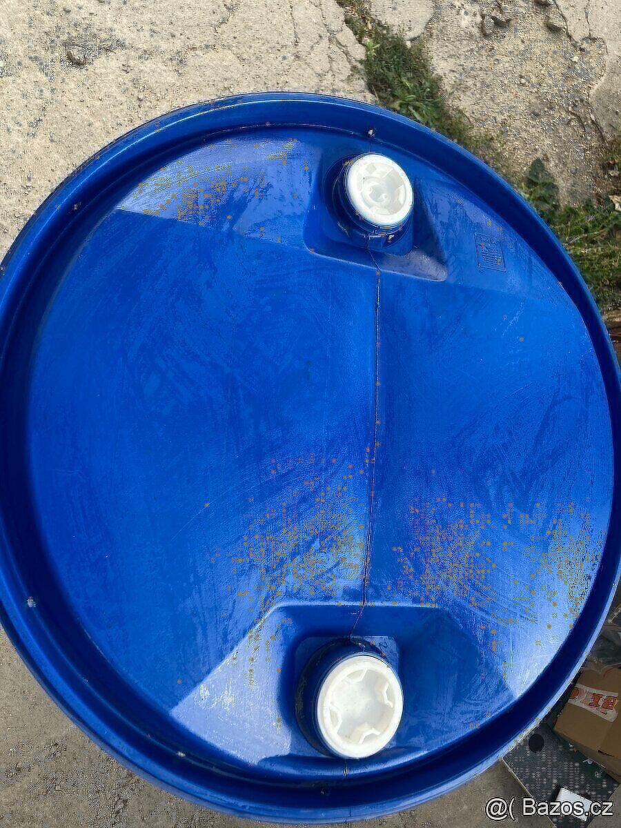 Plastový sud 200 l - 2