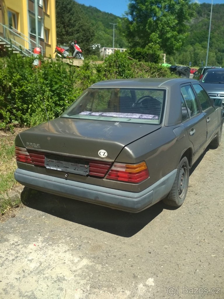 W124 dily 230E - 2