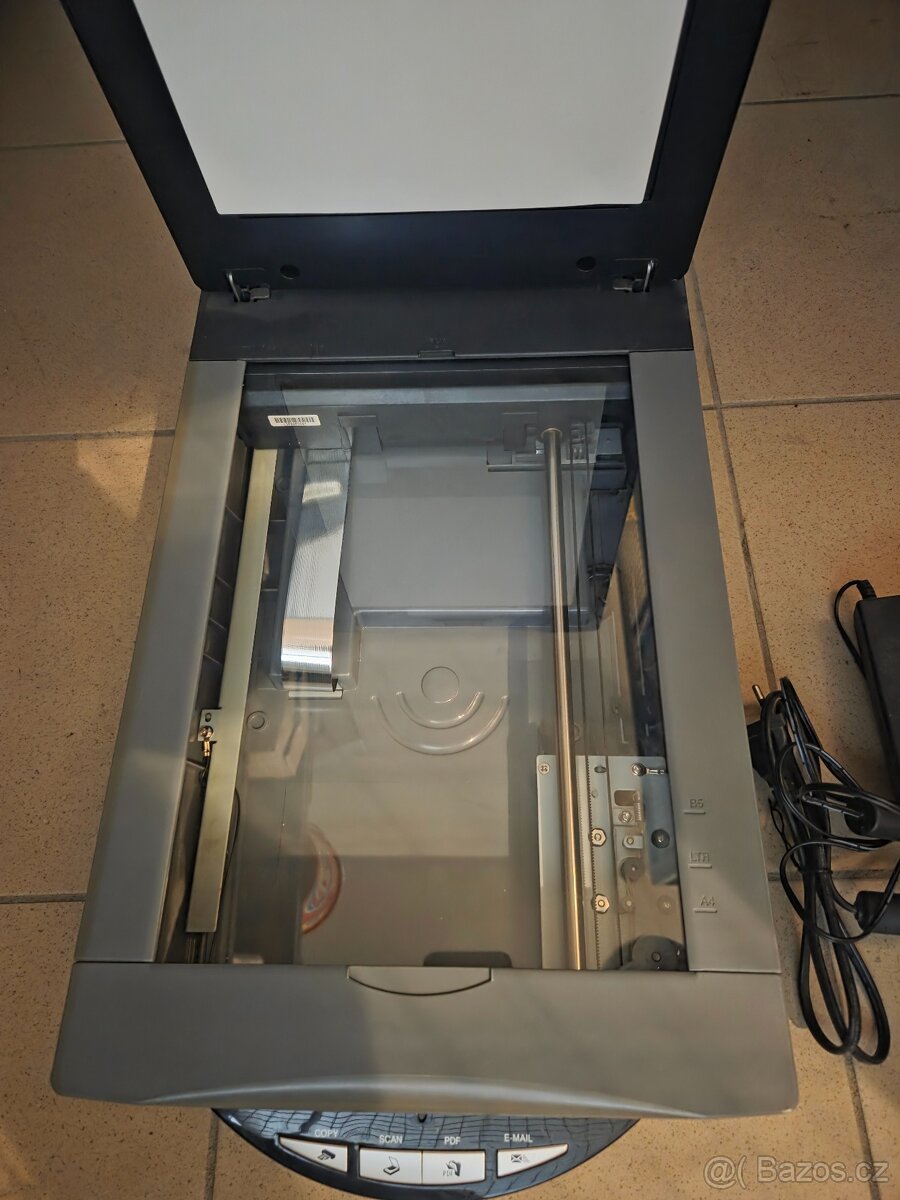 Canon CanoScan9950F - 2