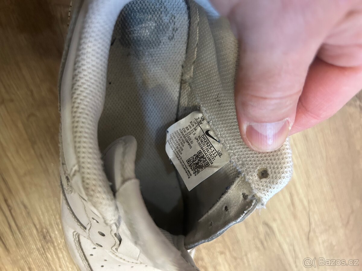Nike - 2