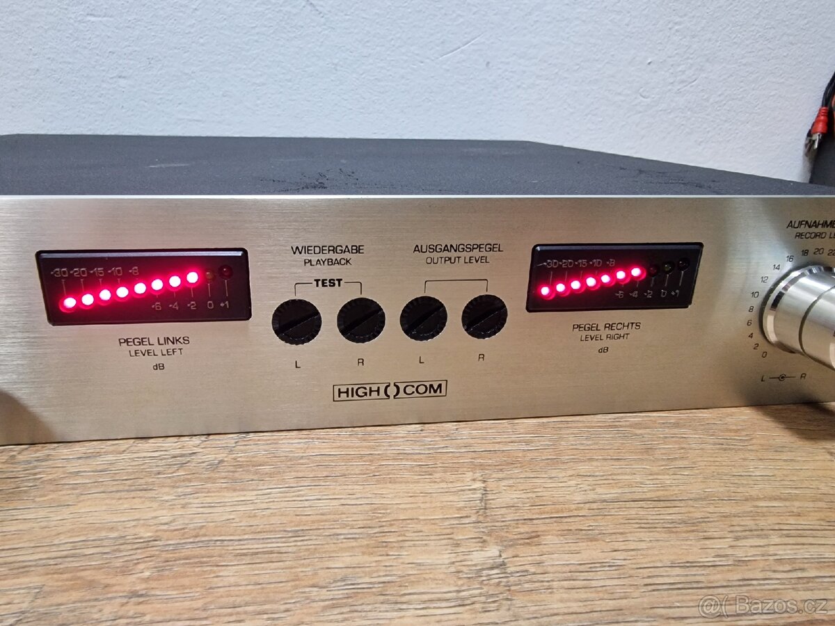 Comparder Telefunken Cn 750 - 2