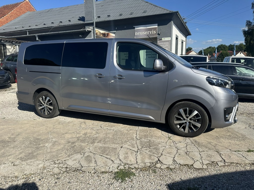 Toyota Proace 2.0 TDi 130kW serviska 7míst - 2
