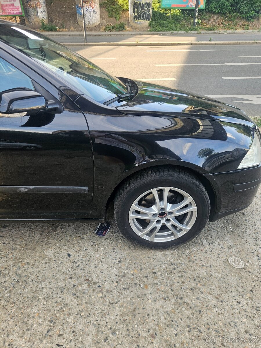 Škoda Octavia - 2