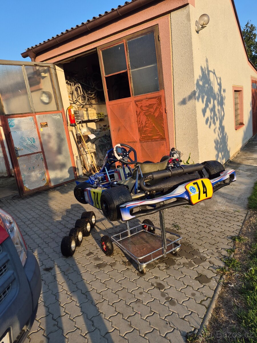 Motokára Rotax max senior - 2