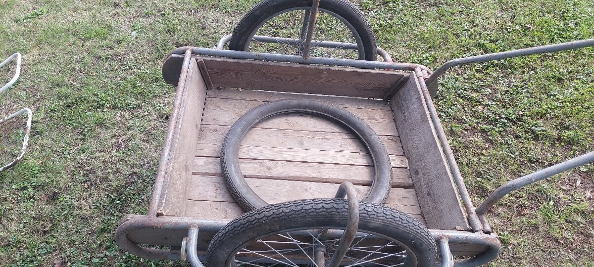 Dvoukolák. Vozík. - 2
