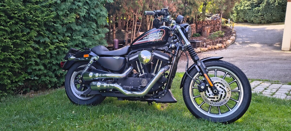 Harley Davidson 883R - 2