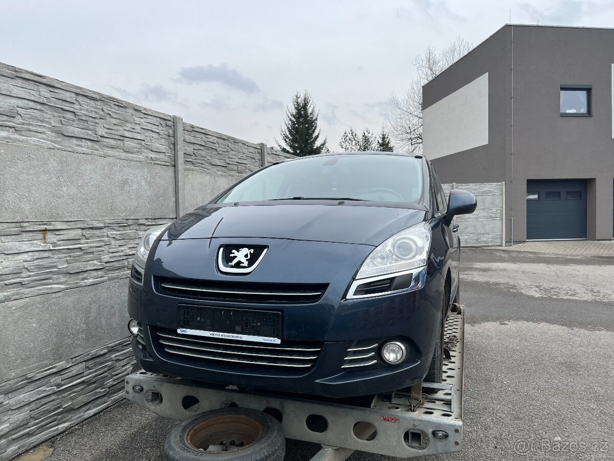 Peugeot 5008 1.6 THP - dily - 2