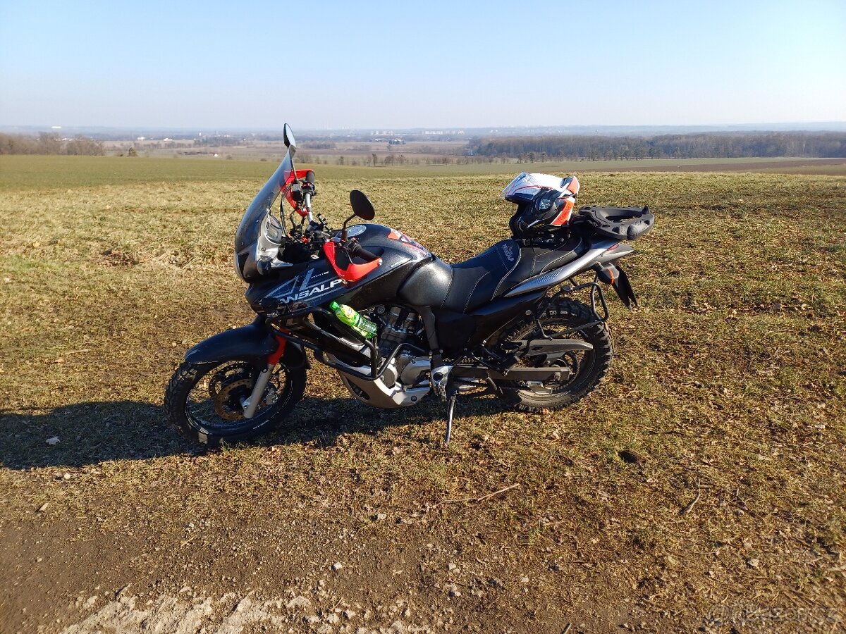 Trampik 700