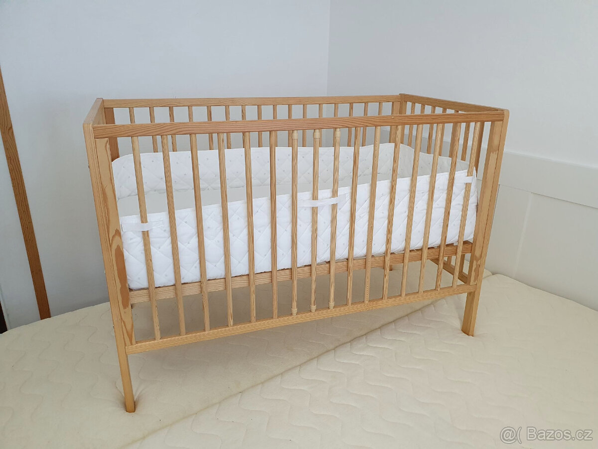 Dětská postýlka + matrace + mantinel - 2