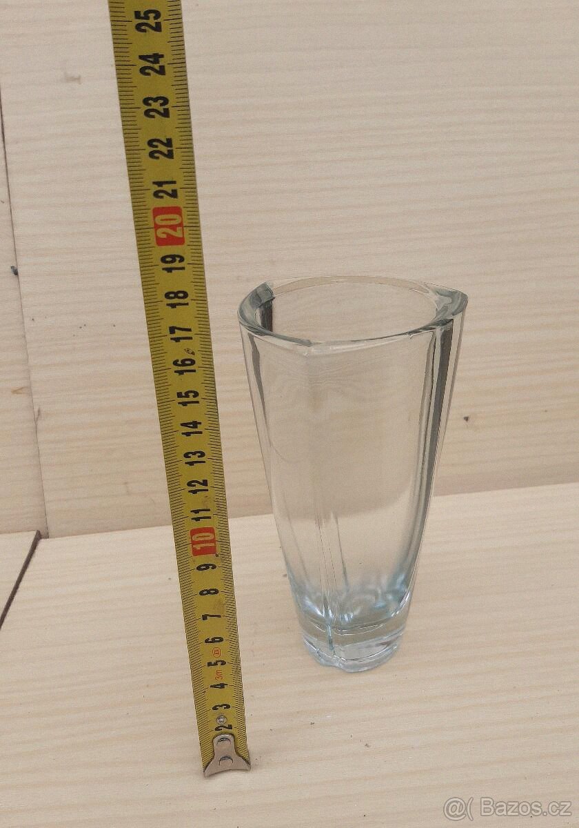 Váza - Václav Hanuš - sklo Union - 50.léta - 2