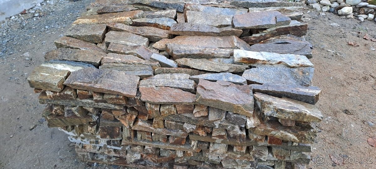 Stavební kámen řezaný (ocelový), Ortorula - 2