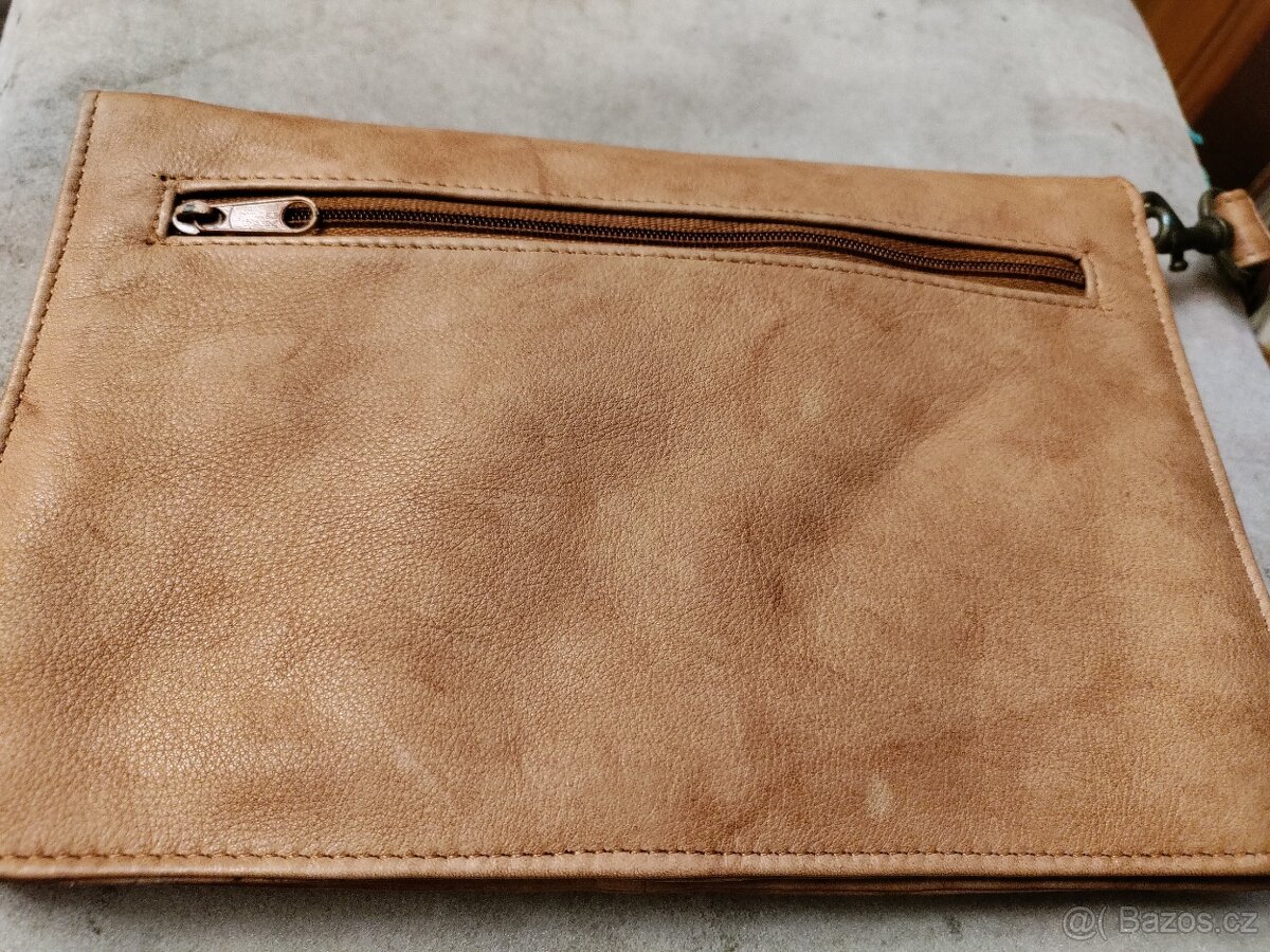 Kožená nová taštička - 2