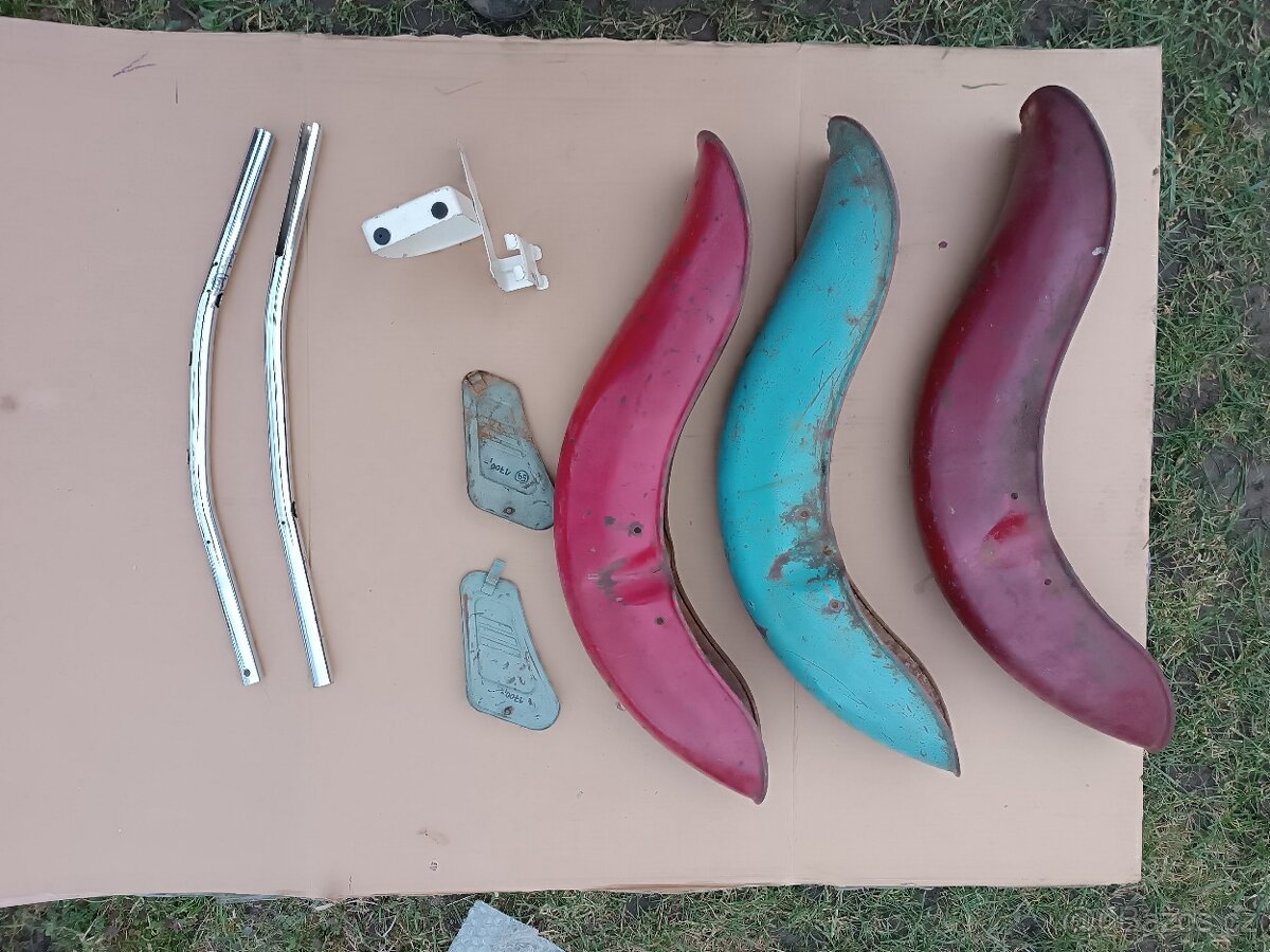 Jawa 50 pionýr bříško,Revmaplech,nášlapy,tunel, polička, řid - 2