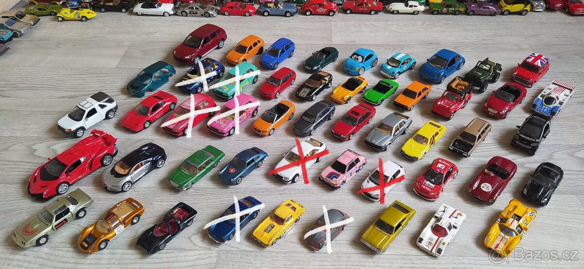 autíčka - modely MIX větší - obyčejné i značkové - 2