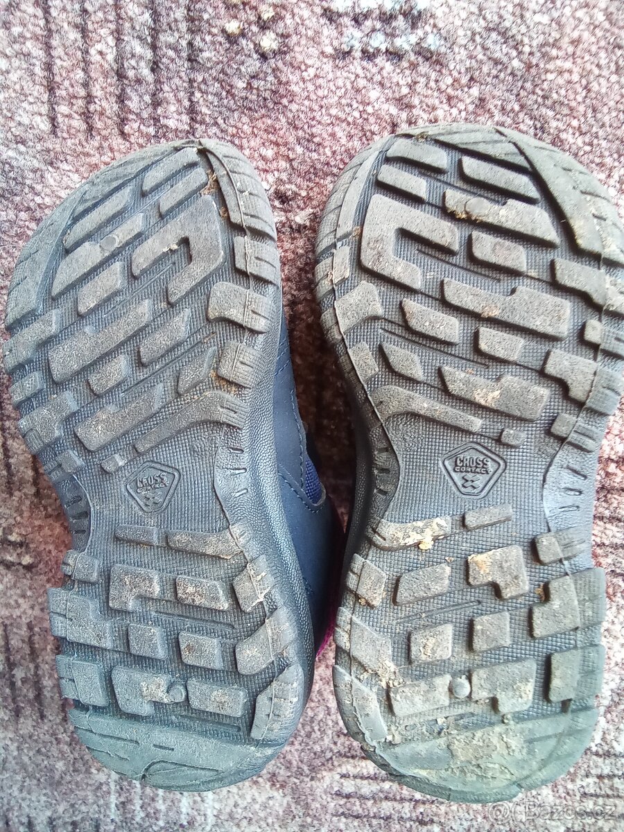 Dívčí kotníkové botasky - 2