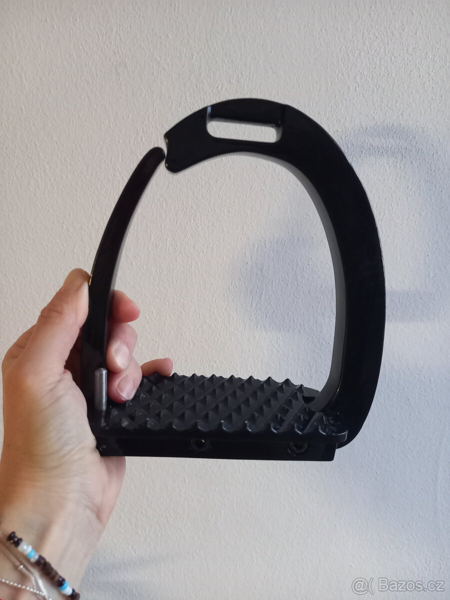 Bezpečnostní třmeny - 2