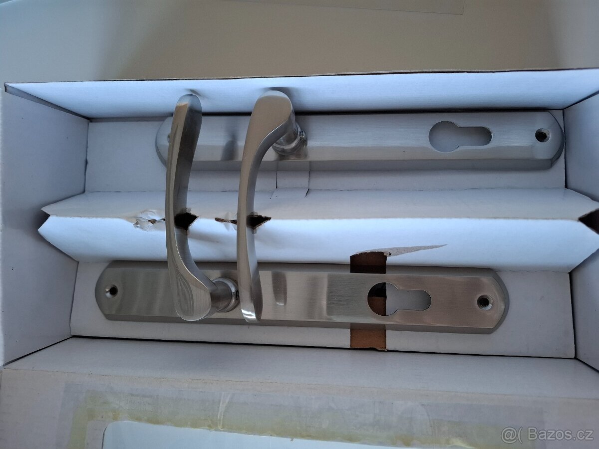 Dveřní kování Cobra Laura PZ 90 ONS - 2