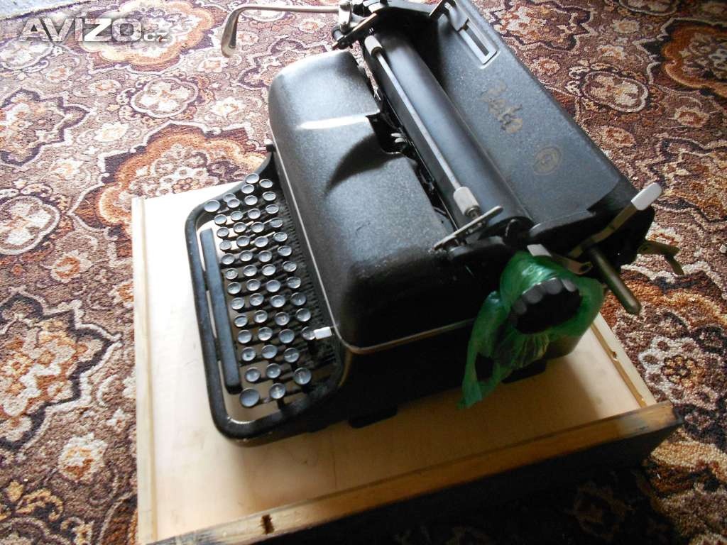 Psací stroj ZETA - 2