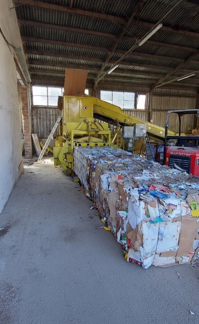 Horizontální lis - LUX - VMTEC - 2